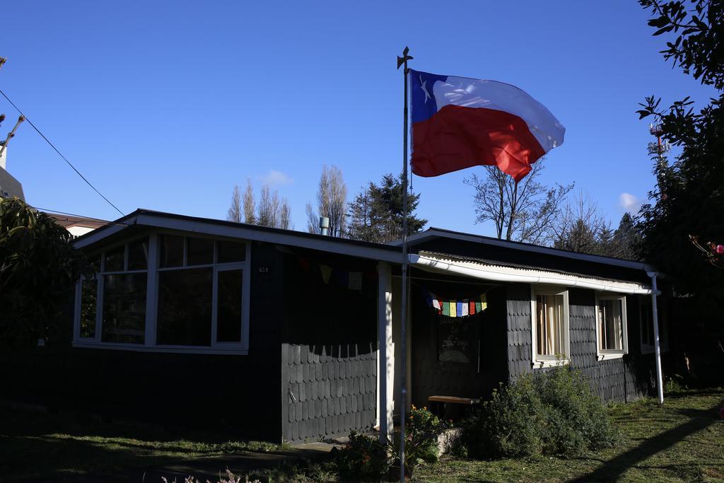 Casa Vieja Hostel & Camping Puerto Varas Bagian luar foto